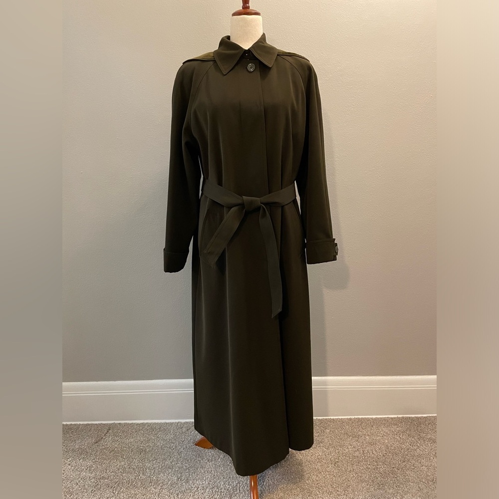 Lined trench coat with removable lining, hood and belt